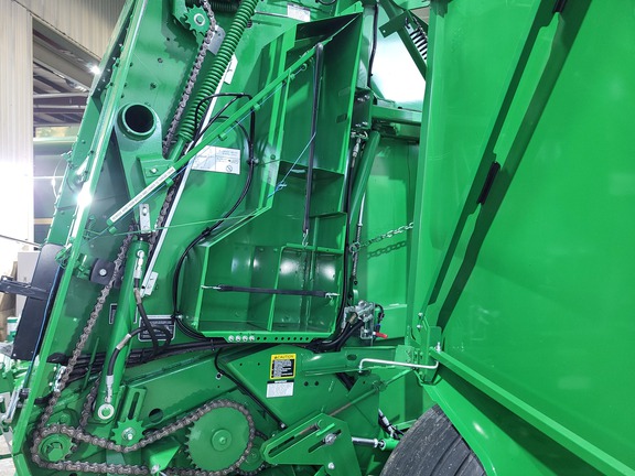 2021 John Deere 560R Baler/Round