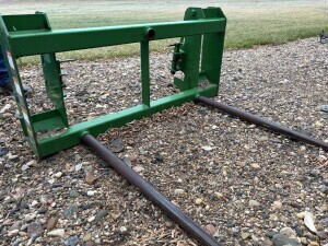 1989 John Deere 4255 Tractor