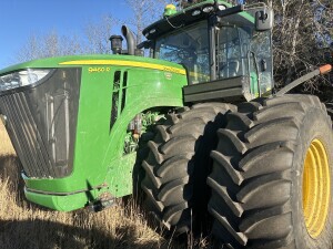 2013 John Deere 9460R Tractor 4WD