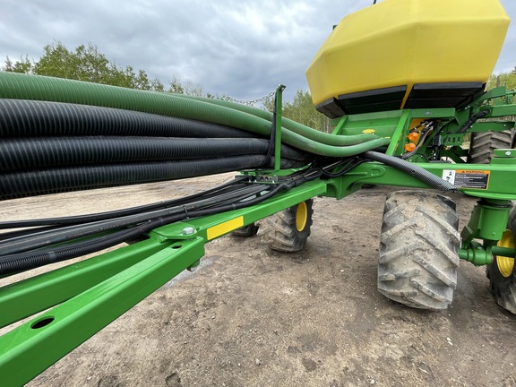 2018 John Deere 1870 Air Seeder