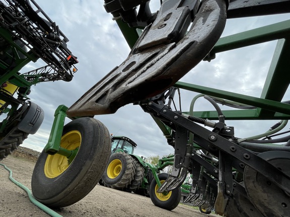 2018 John Deere 1870 Air Seeder