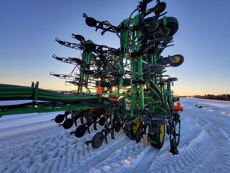 2018 John Deere 1870 Air Seeder