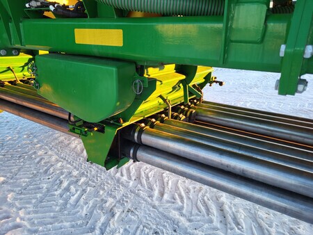 2018 John Deere 1870 Air Seeder