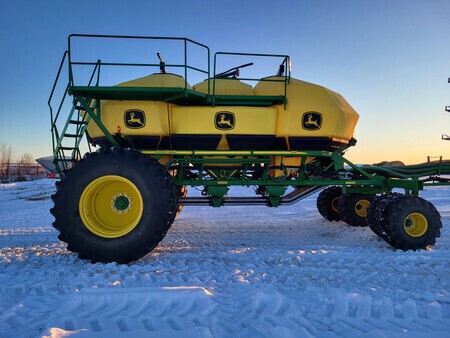 2018 John Deere 1870 Air Seeder