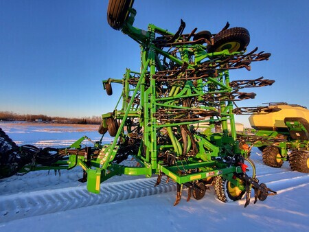 2018 John Deere 1870 Air Seeder