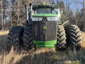 2013 John Deere 9460R Tractor 4WD