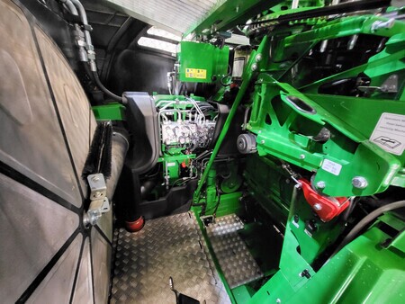 2021 John Deere 8400 Forage Harvester