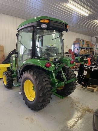 2015 John Deere 3039R Tractor Compact