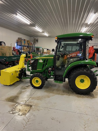 2015 John Deere 3039R Tractor Compact