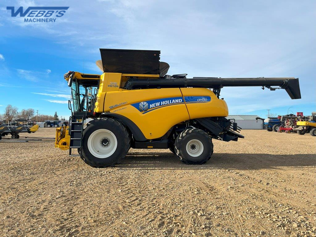2021 New Holland CR9.90 Combine