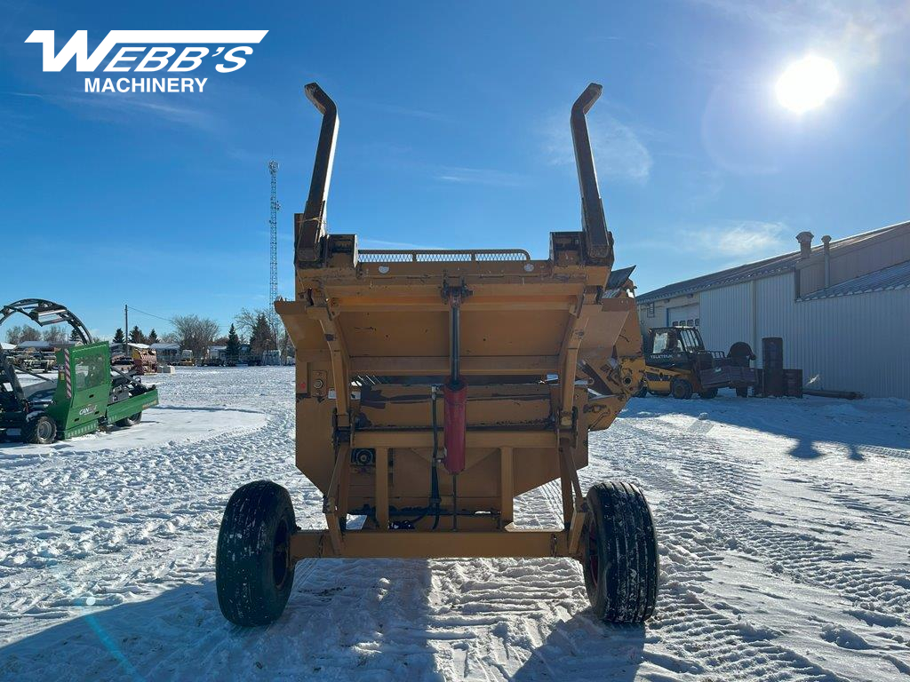 2005 Haybuster 2650 Bale Processor