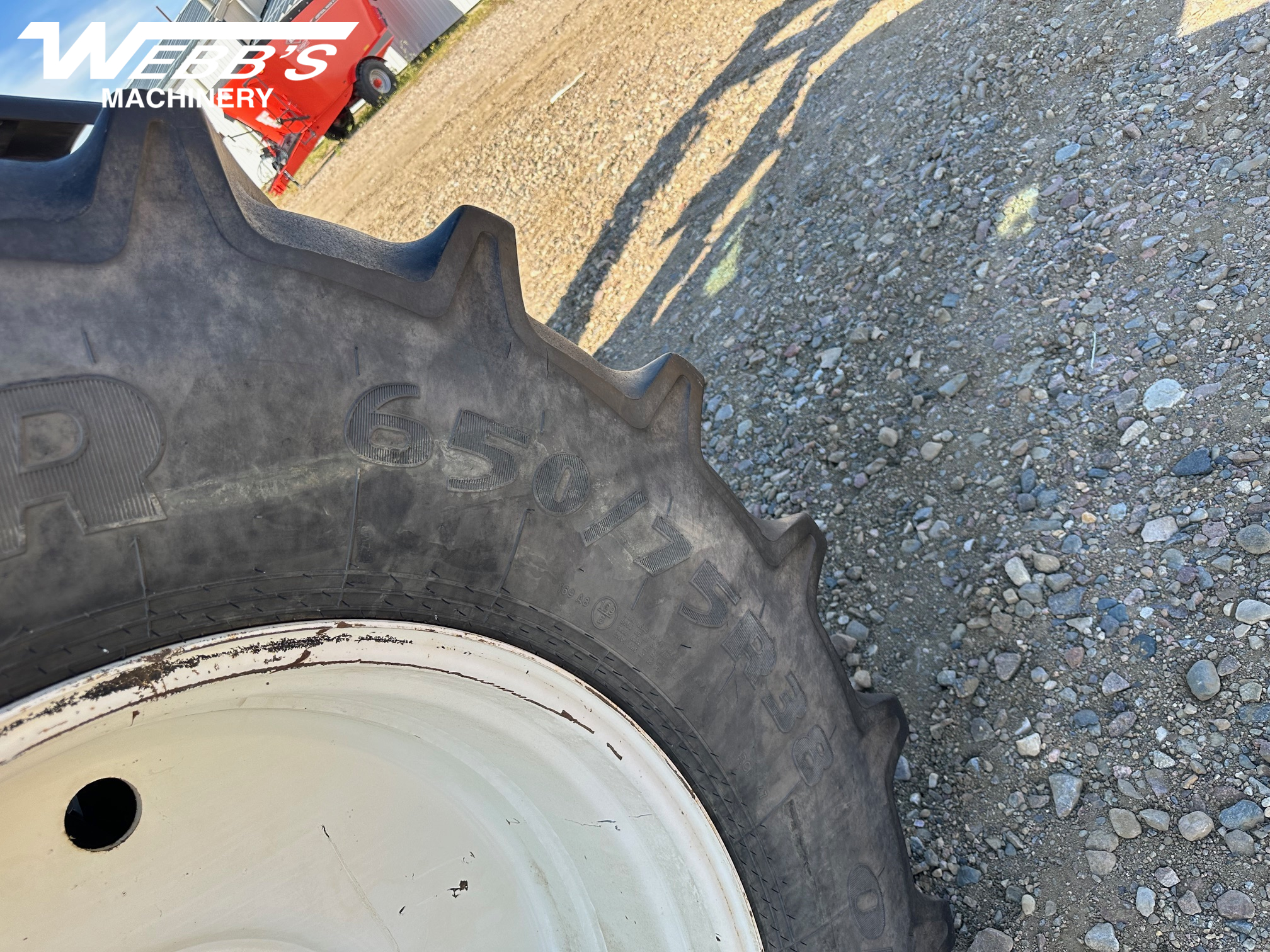 New Holland SP.275F Sprayer/High Clearance