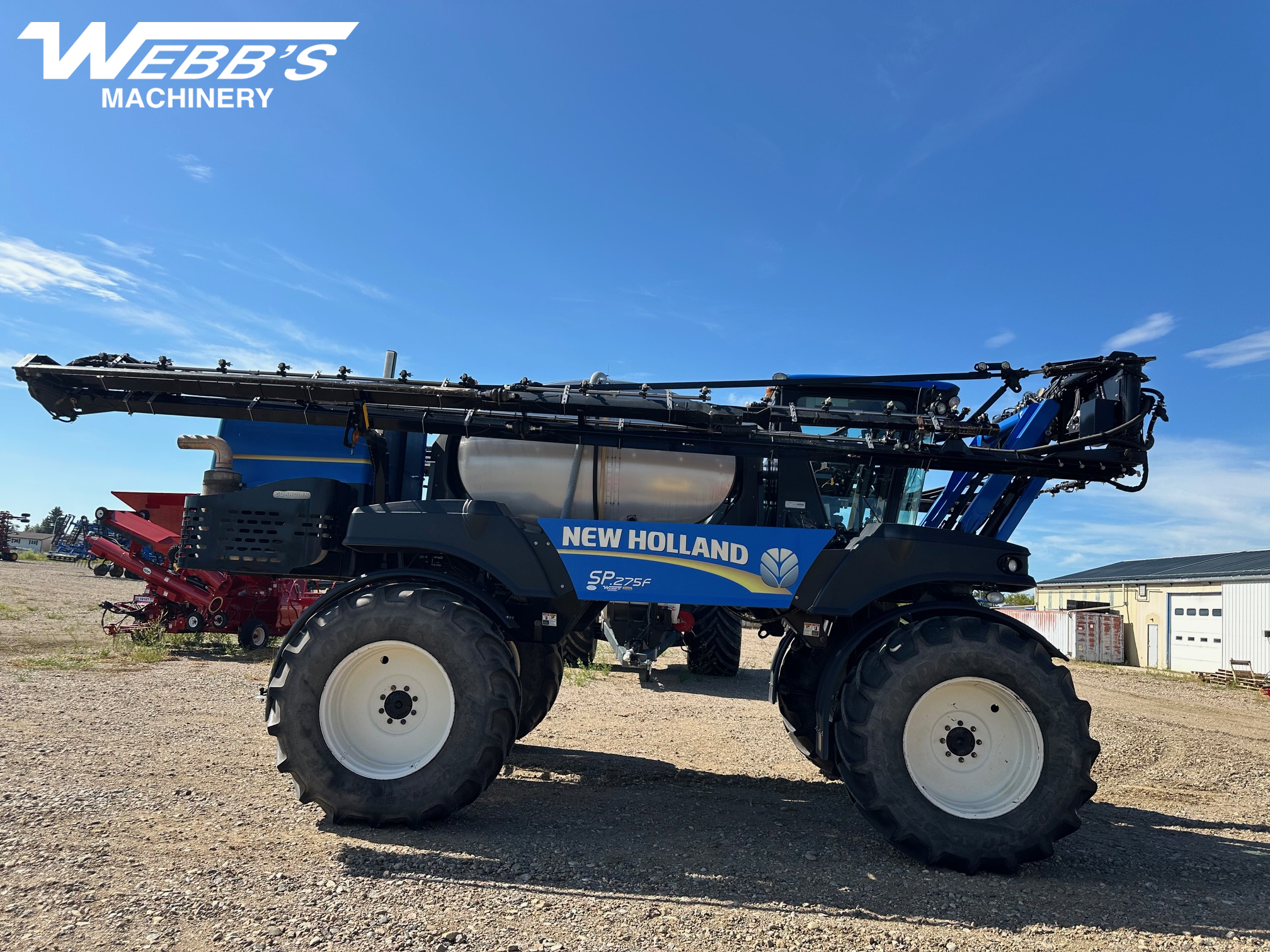 New Holland SP.275F Sprayer/High Clearance