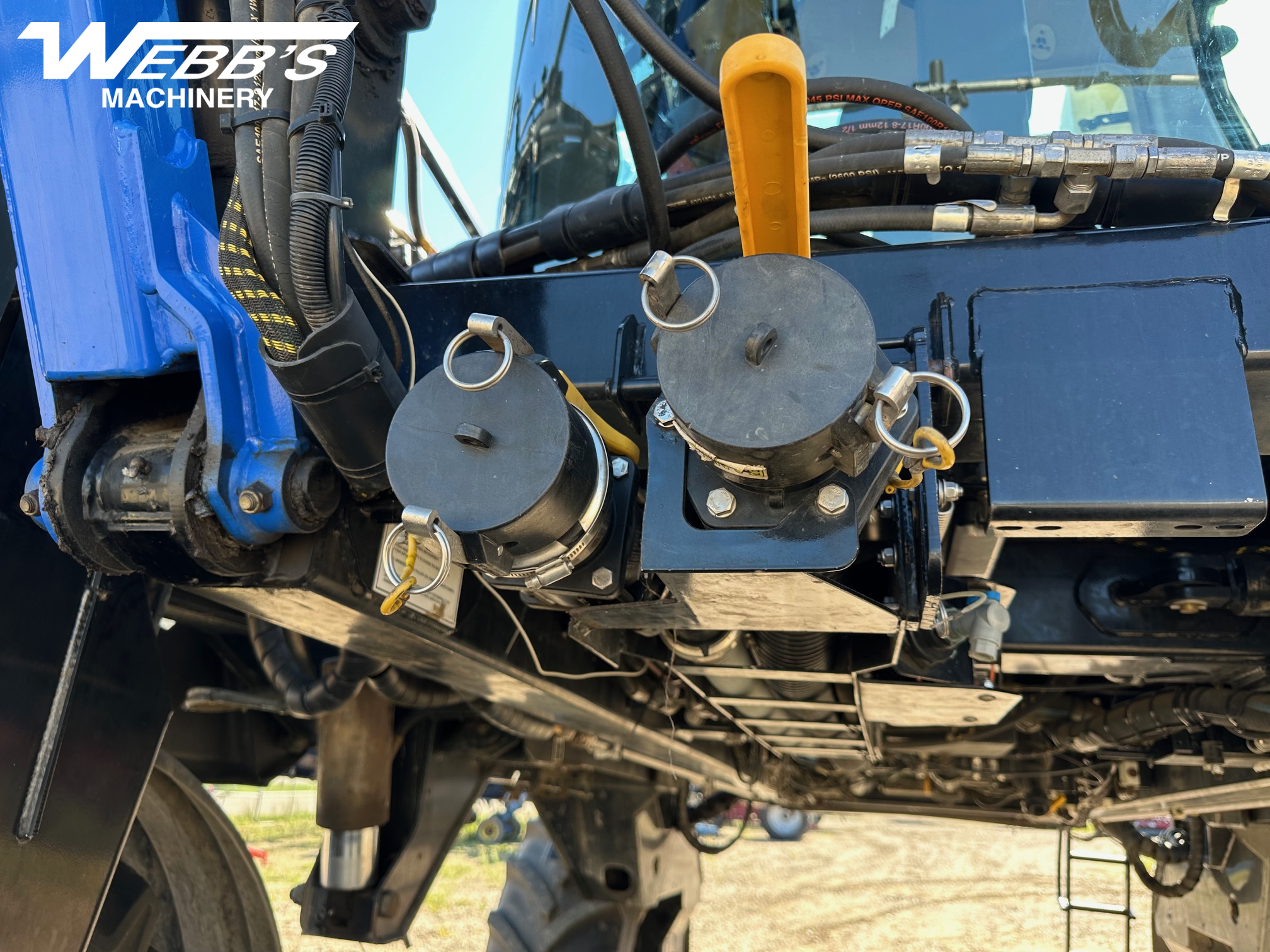 New Holland SP.275F Sprayer/High Clearance