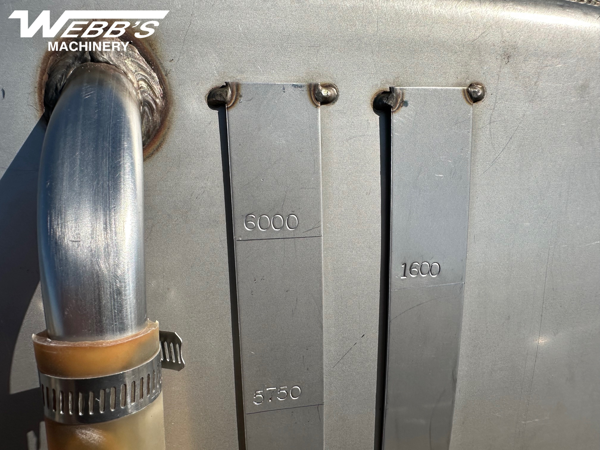 New Holland SP.275F Sprayer/High Clearance