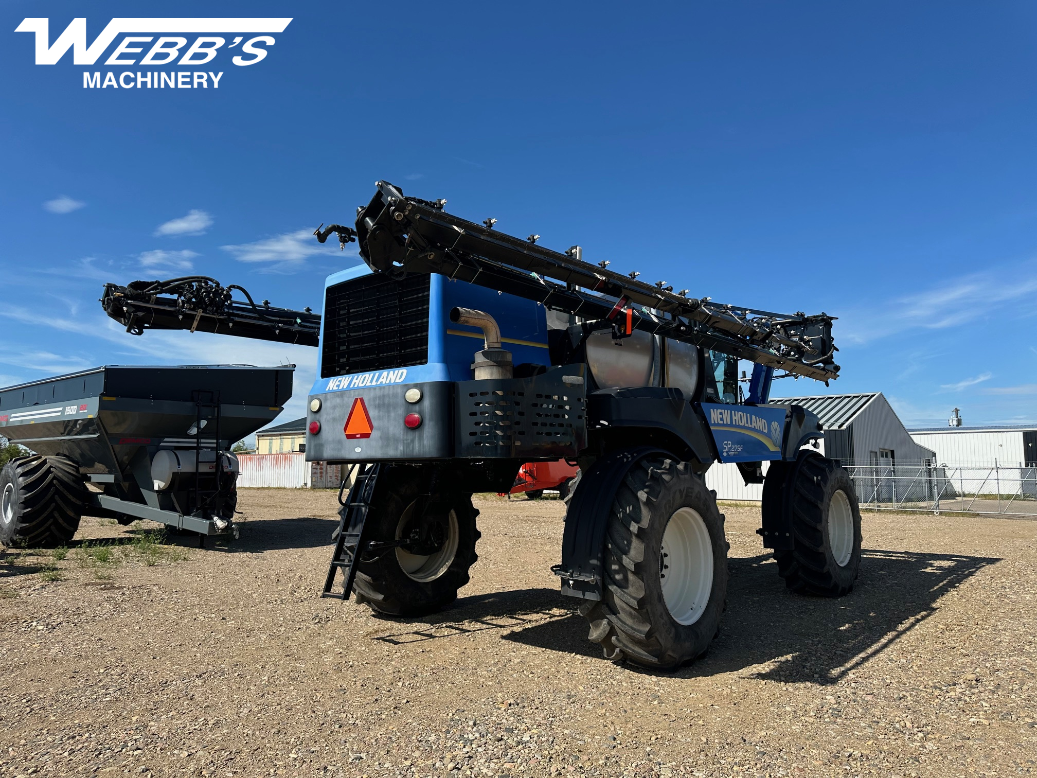 New Holland SP.275F Sprayer/High Clearance