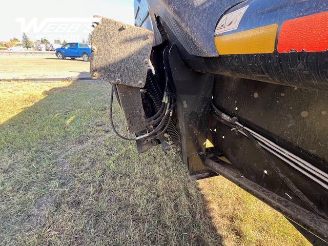2018 MacDon FD140 Header Combine