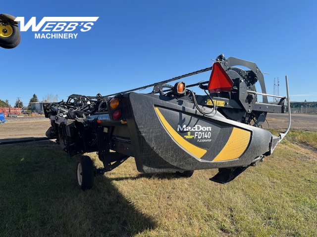 2018 MacDon FD140 Header Combine