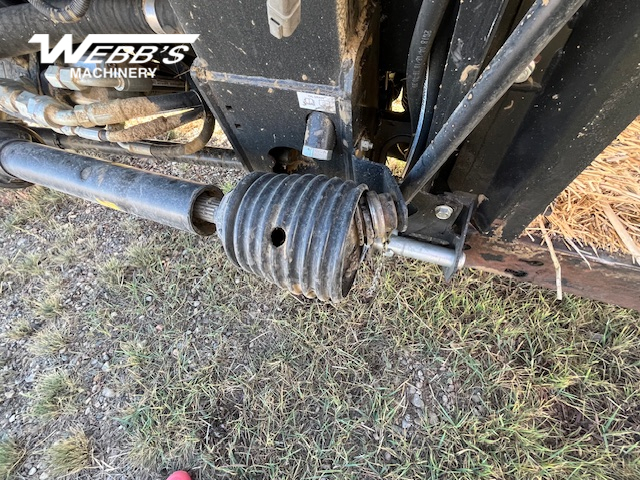 2018 MacDon FD140 Header Combine