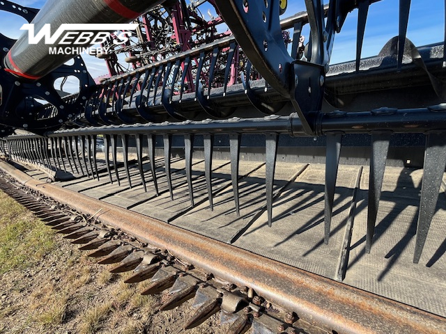 2018 MacDon FD140 Header Combine