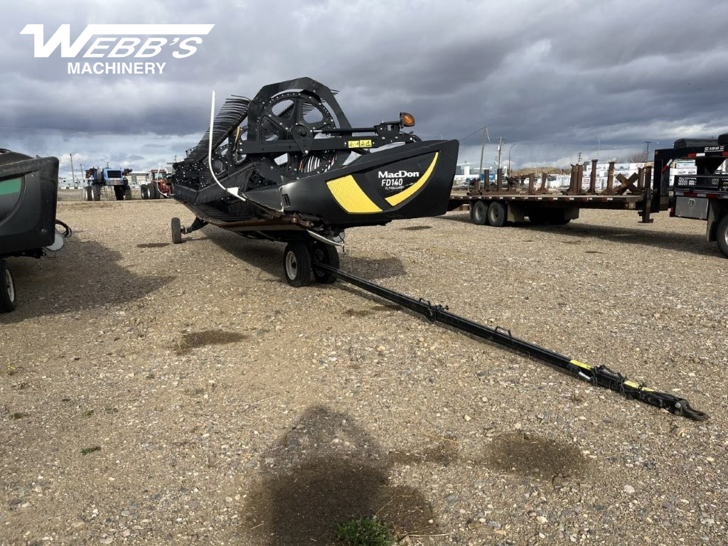 2018 MacDon FD140 Header Combine