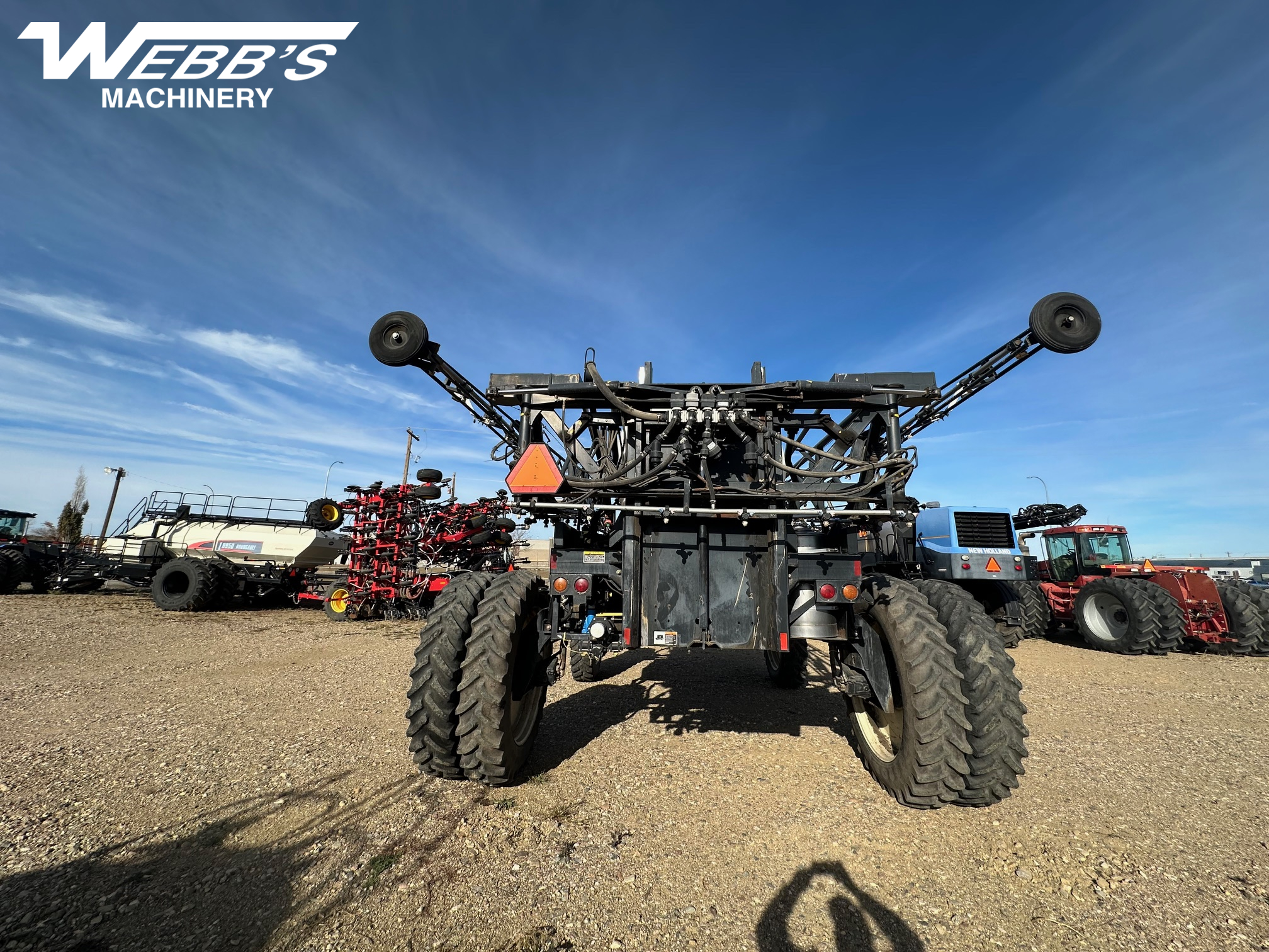 1998 Willmar 8100 Sprayer/High Clearance