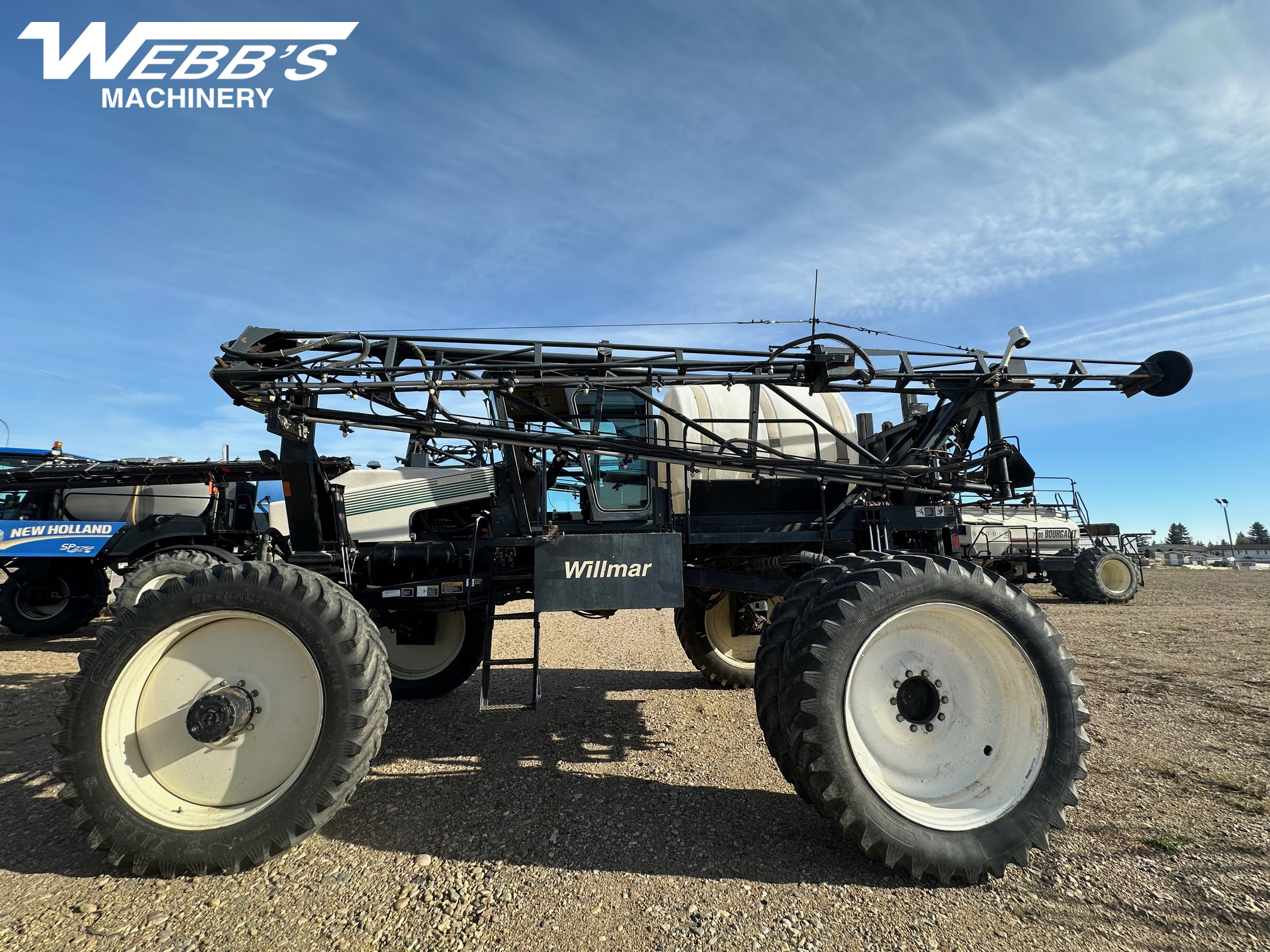 1998 Willmar 8100 Sprayer/High Clearance