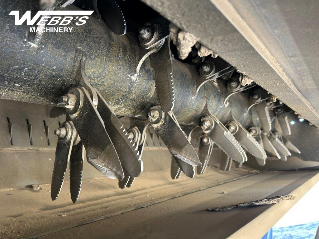 2023 New Holland CR10.90Z Combine