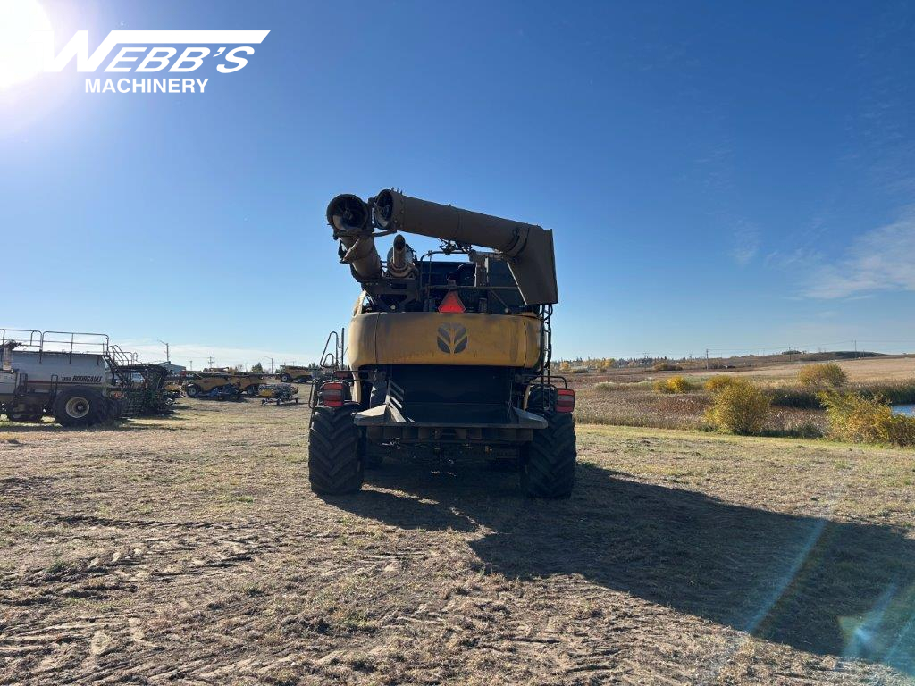 2023 New Holland CR10.90Z Combine