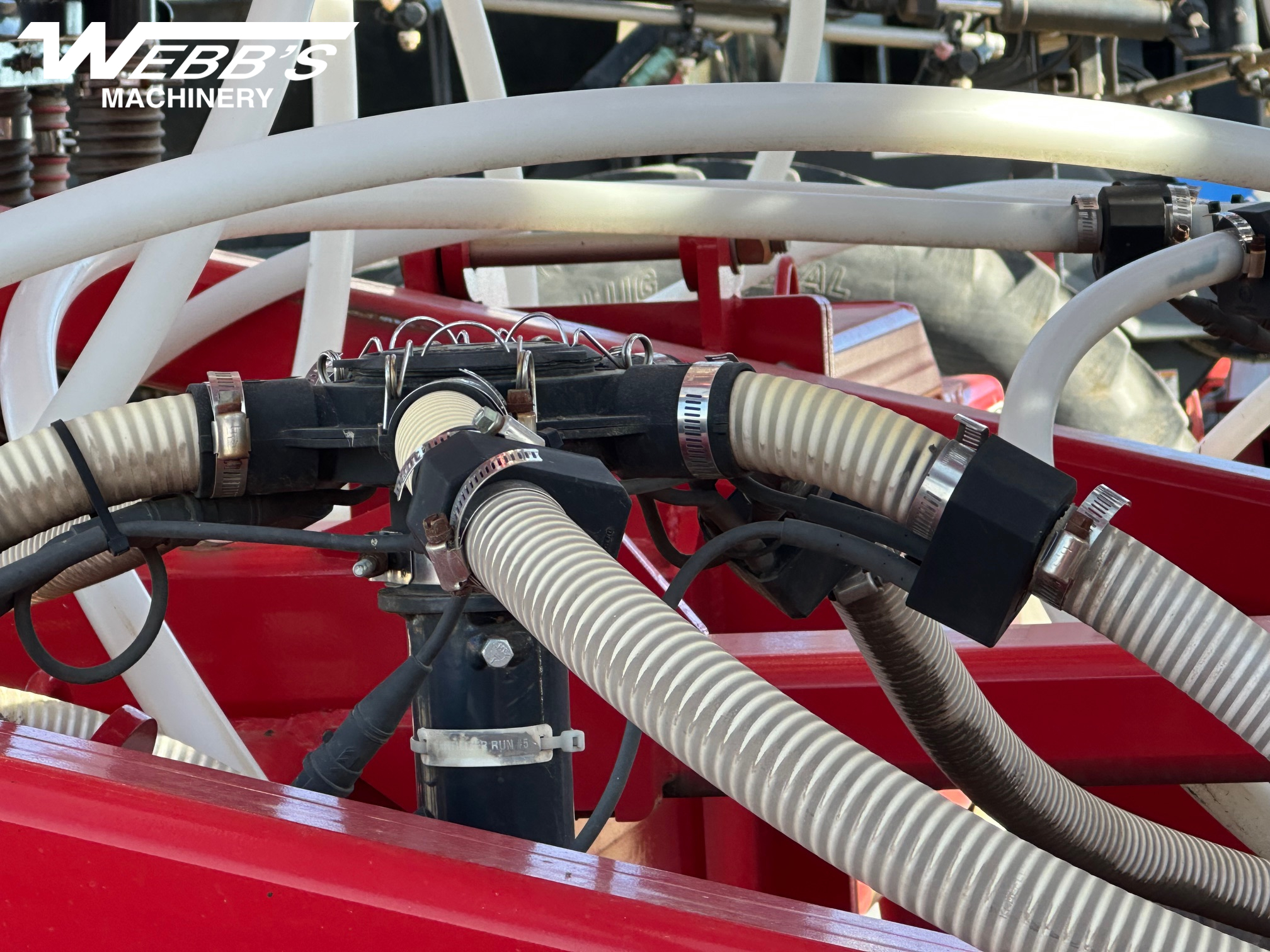 2022 Bourgault L9950/3330HF-66 Air Drill