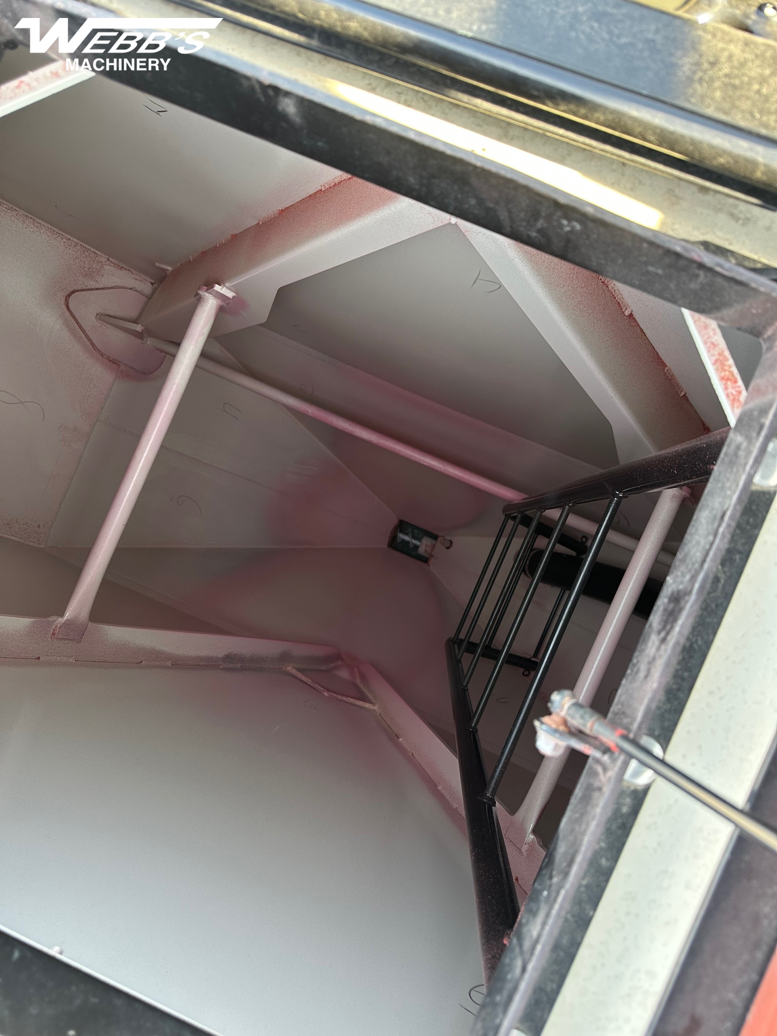 2022 Bourgault L9950/3330HF-66 Air Drill