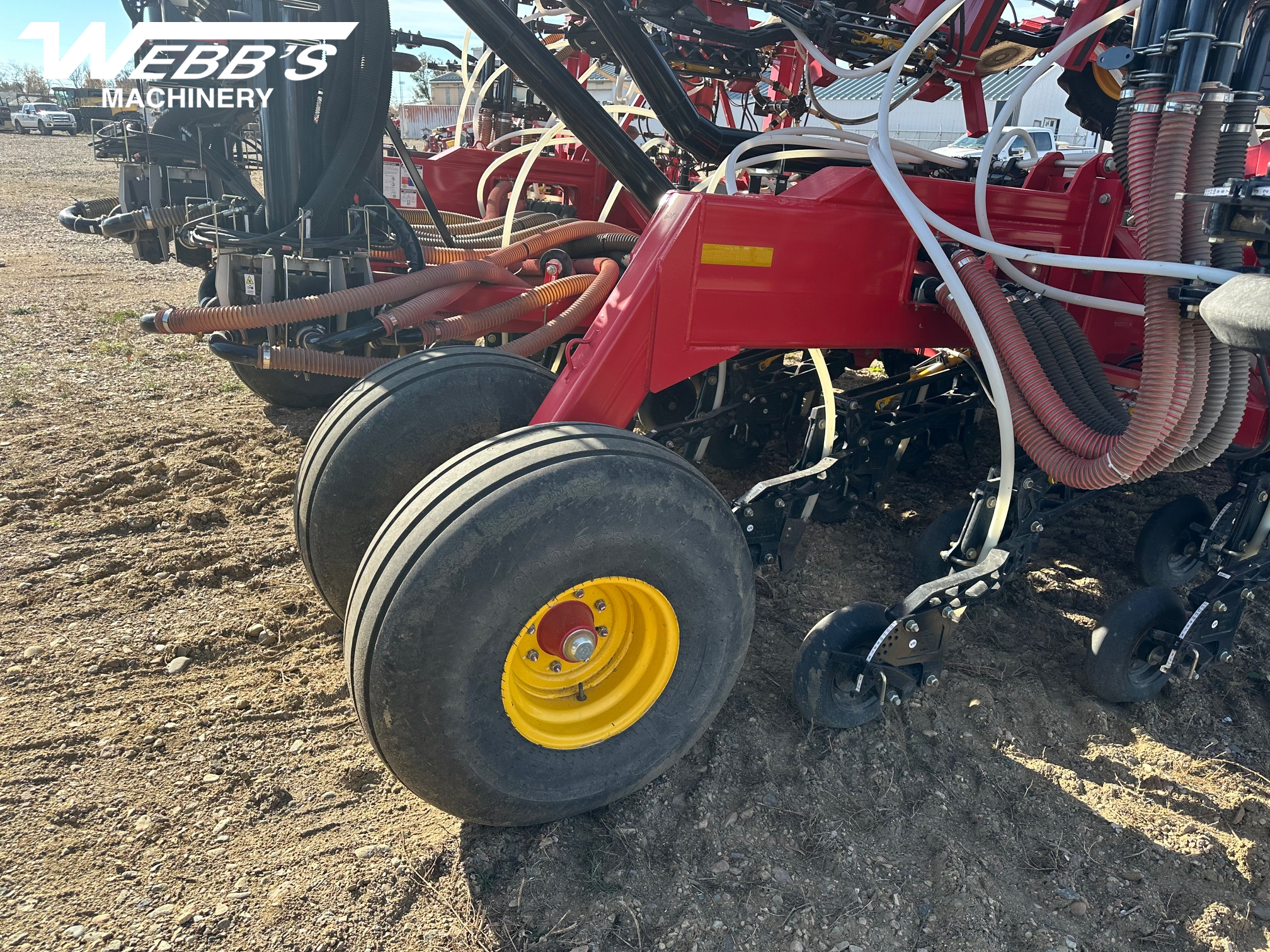 2022 Bourgault L9950/3330HF-66 Air Drill