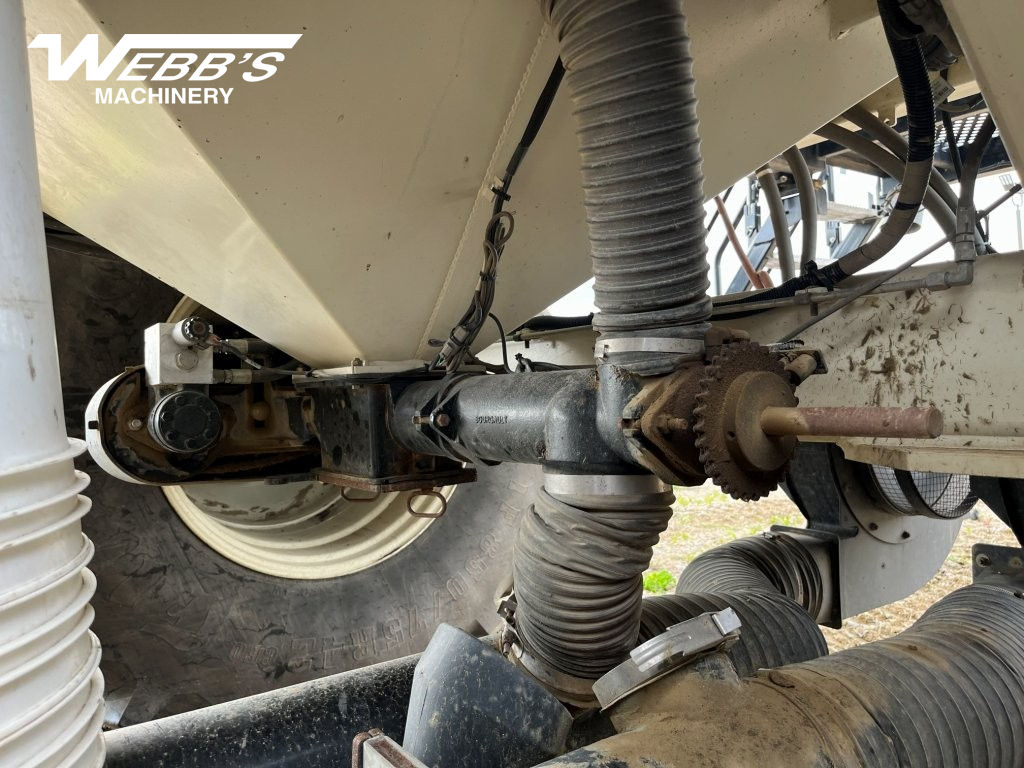 2015 Bourgault 3320-66/71300 Air Drill