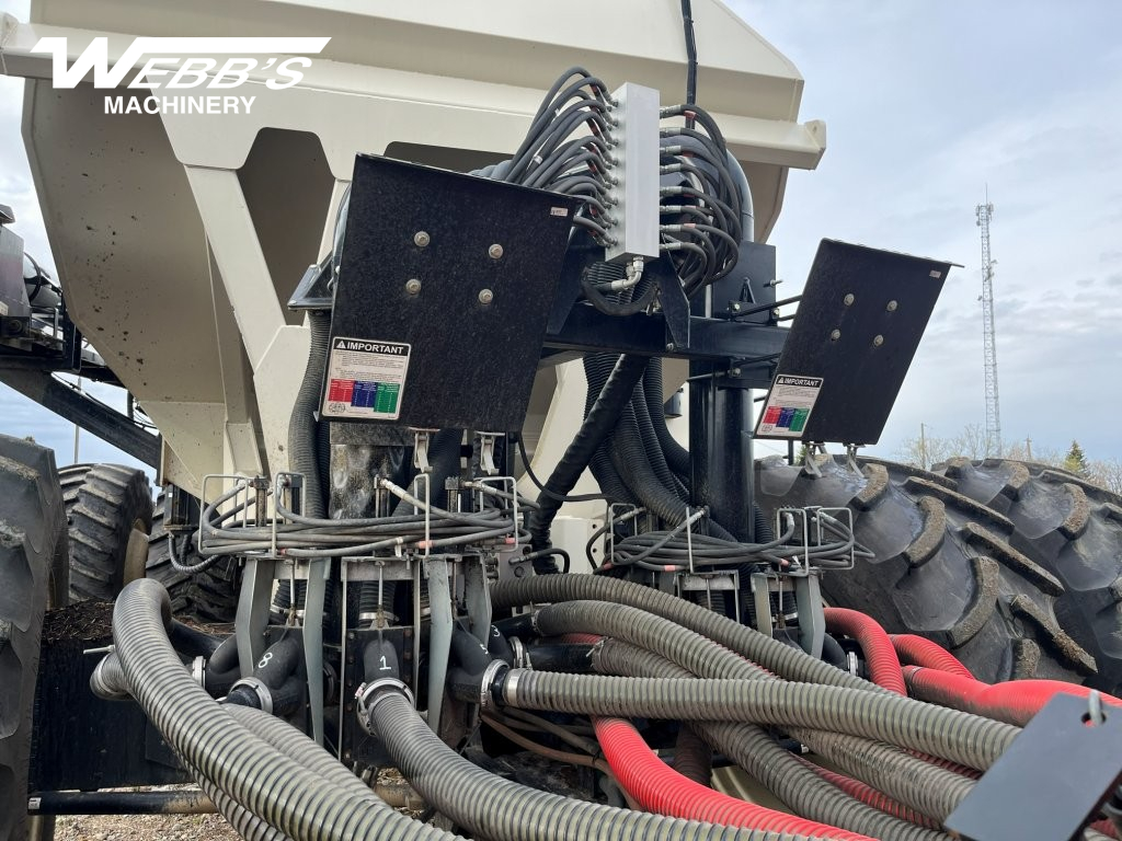 2015 Bourgault 3320-66/71300 Air Drill