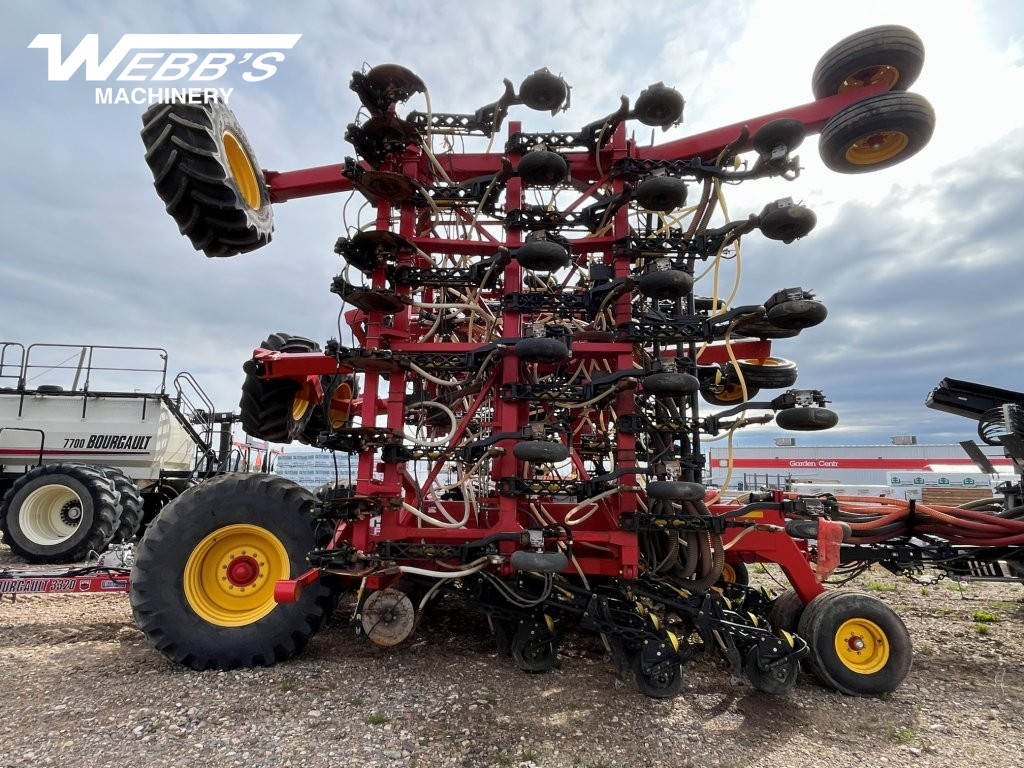 2015 Bourgault 3320-66/71300 Air Drill