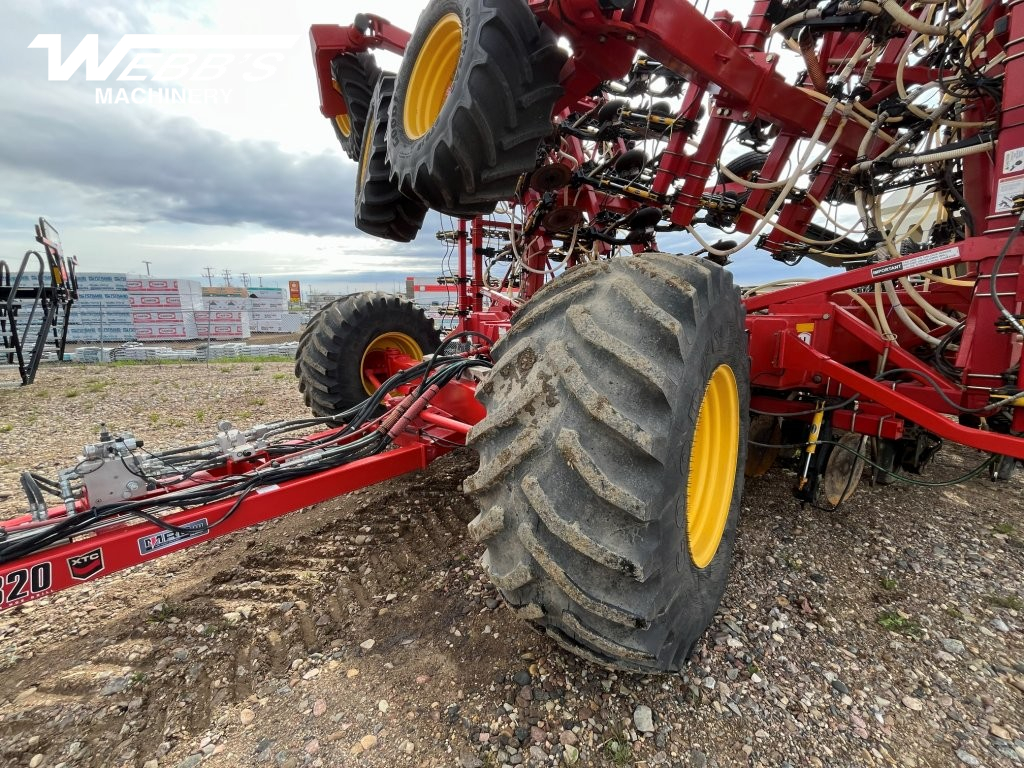 2015 Bourgault 3320-66/71300 Air Drill