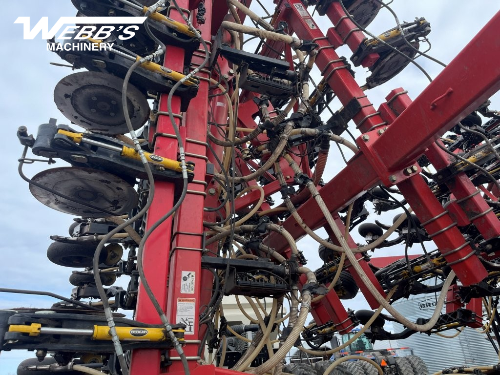 2015 Bourgault 3320-66/71300 Air Drill