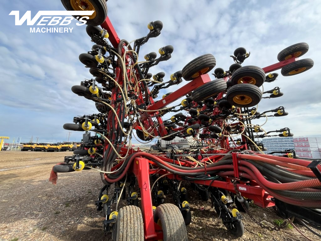 2015 Bourgault 3320-66/71300 Air Drill