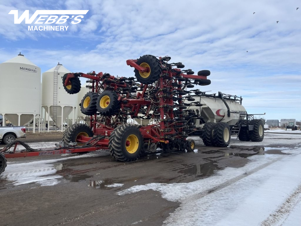 2015 Bourgault 3320-66/71300 Air Drill