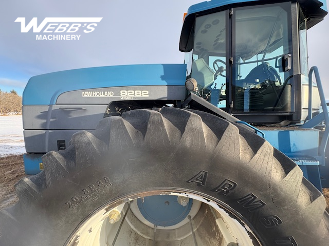 1996 New Holland 9282 Tractor