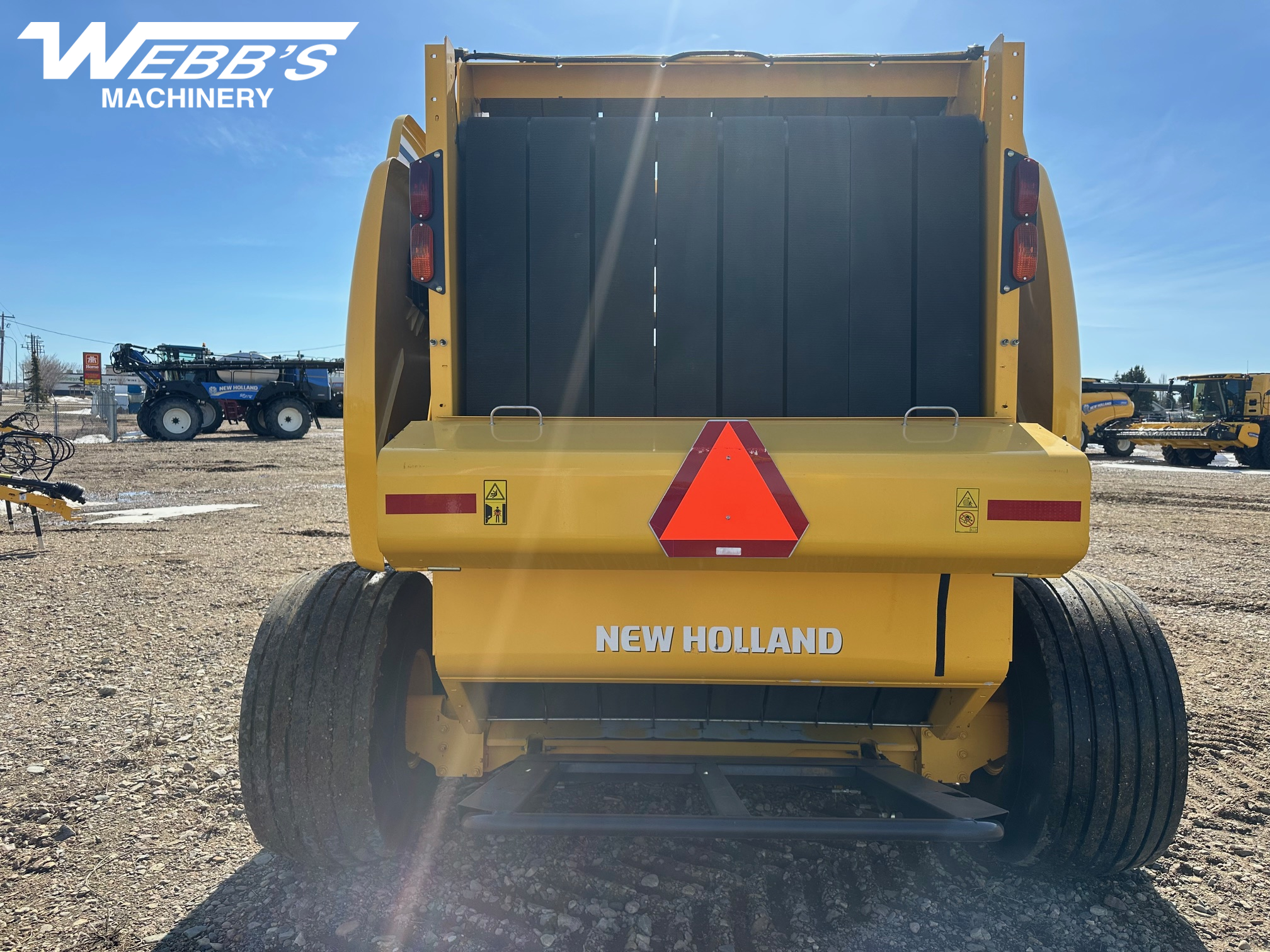 2023 New Holland Rollbelt 560 Baler/Round