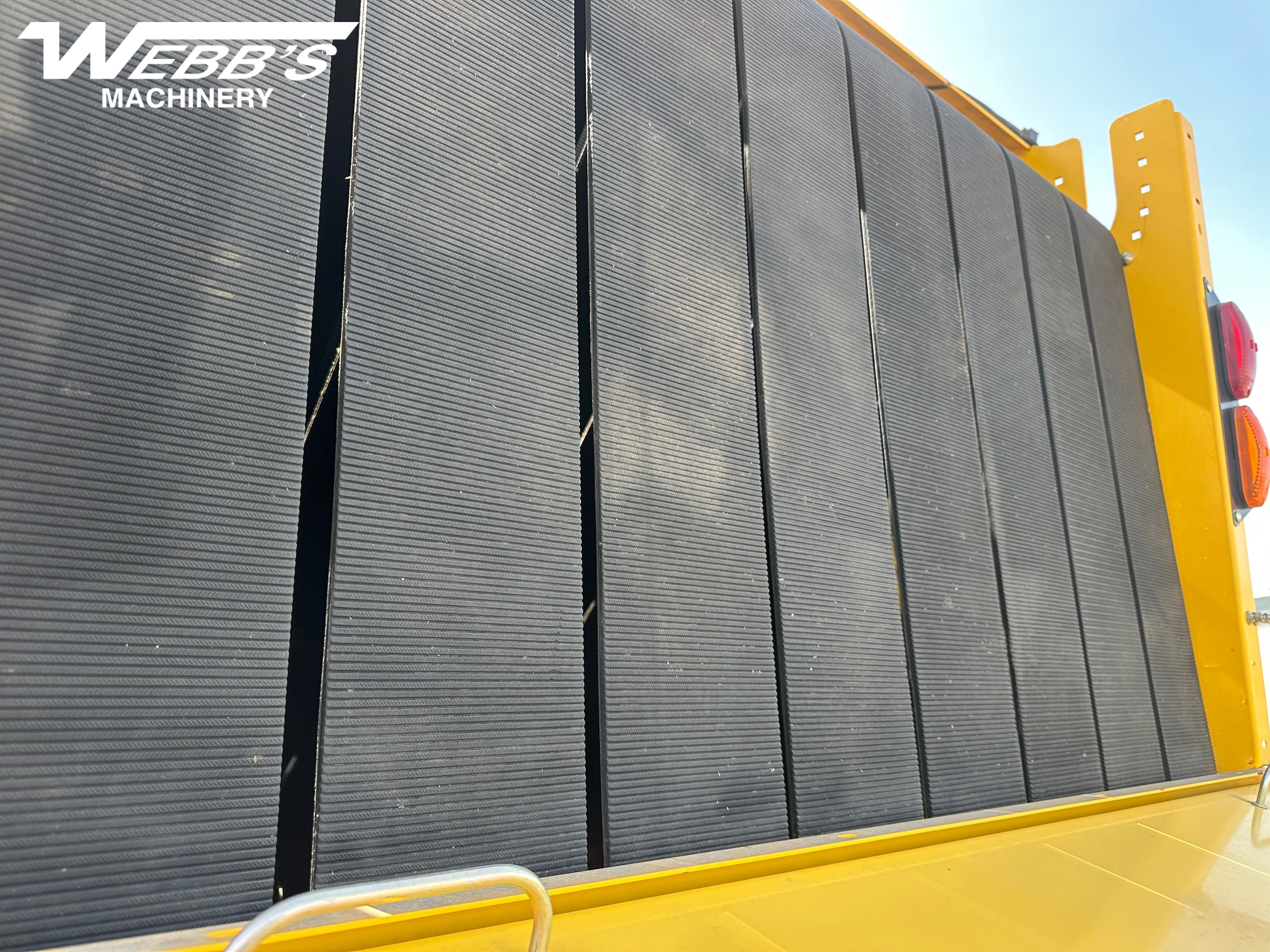 2023 New Holland Rollbelt 560 Baler/Round