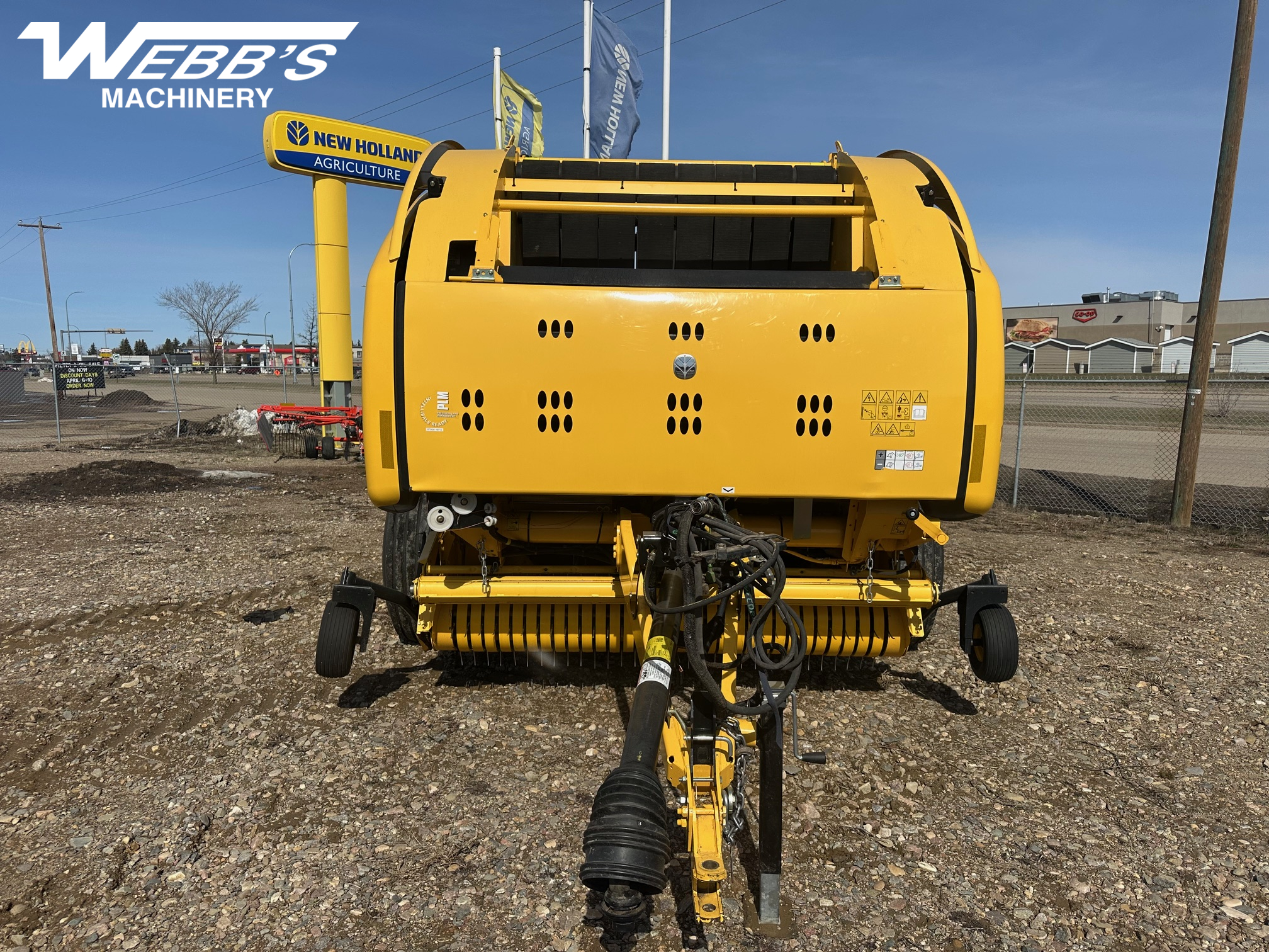 2023 New Holland Rollbelt 560 Baler/Round