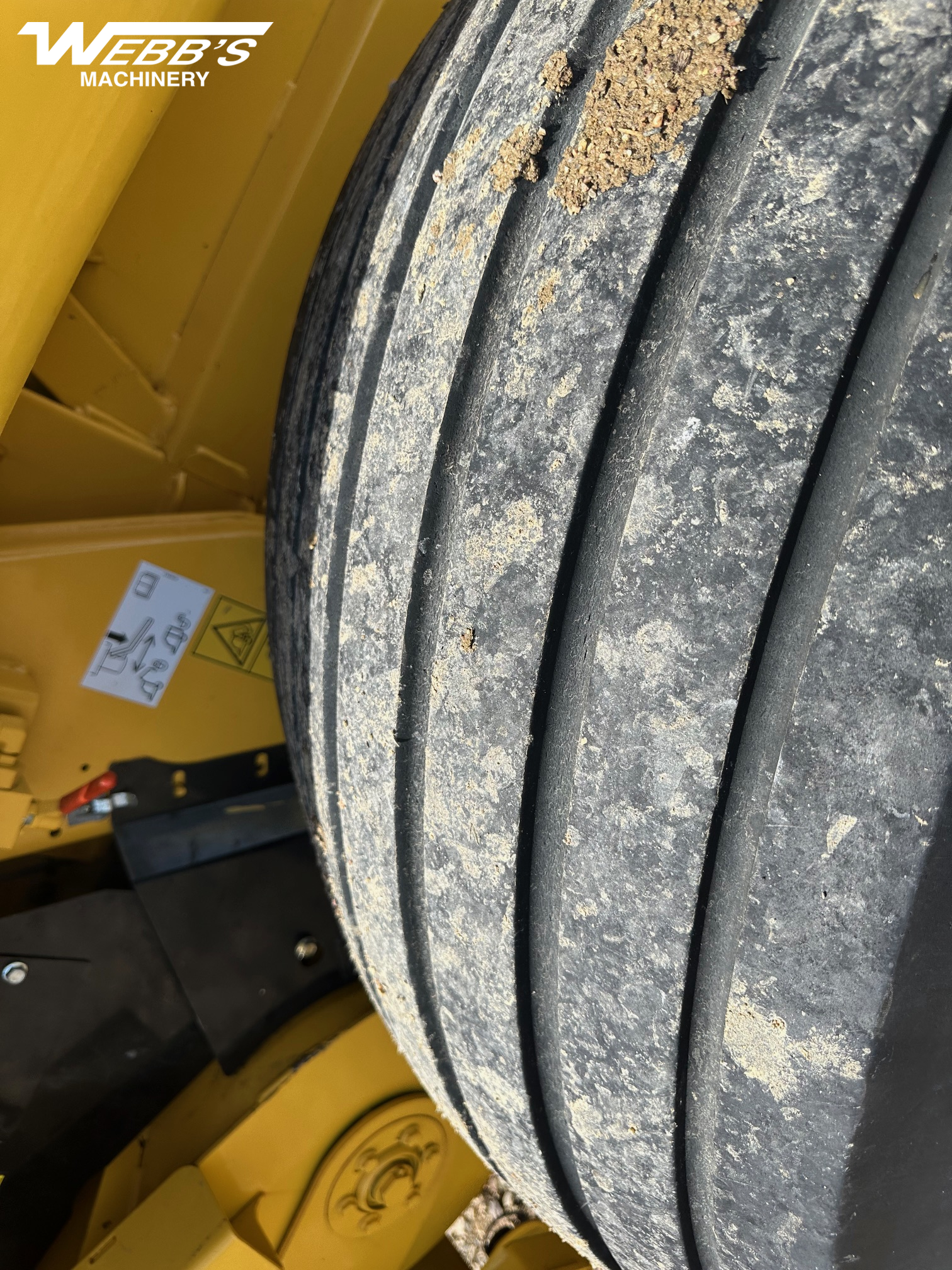 2023 New Holland Rollbelt 560 Baler/Round