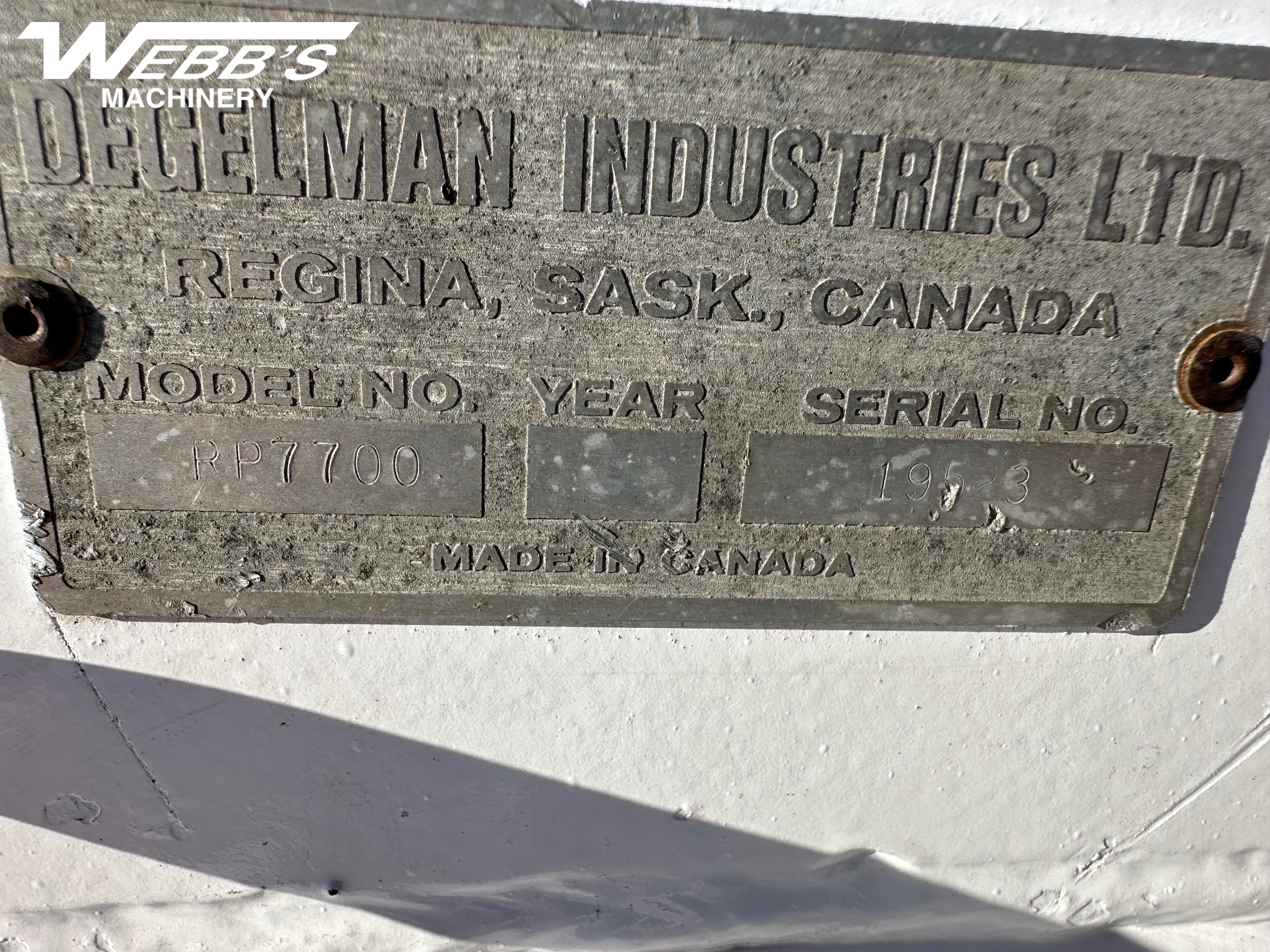 1988 Degelman RP7700 Rock Picker