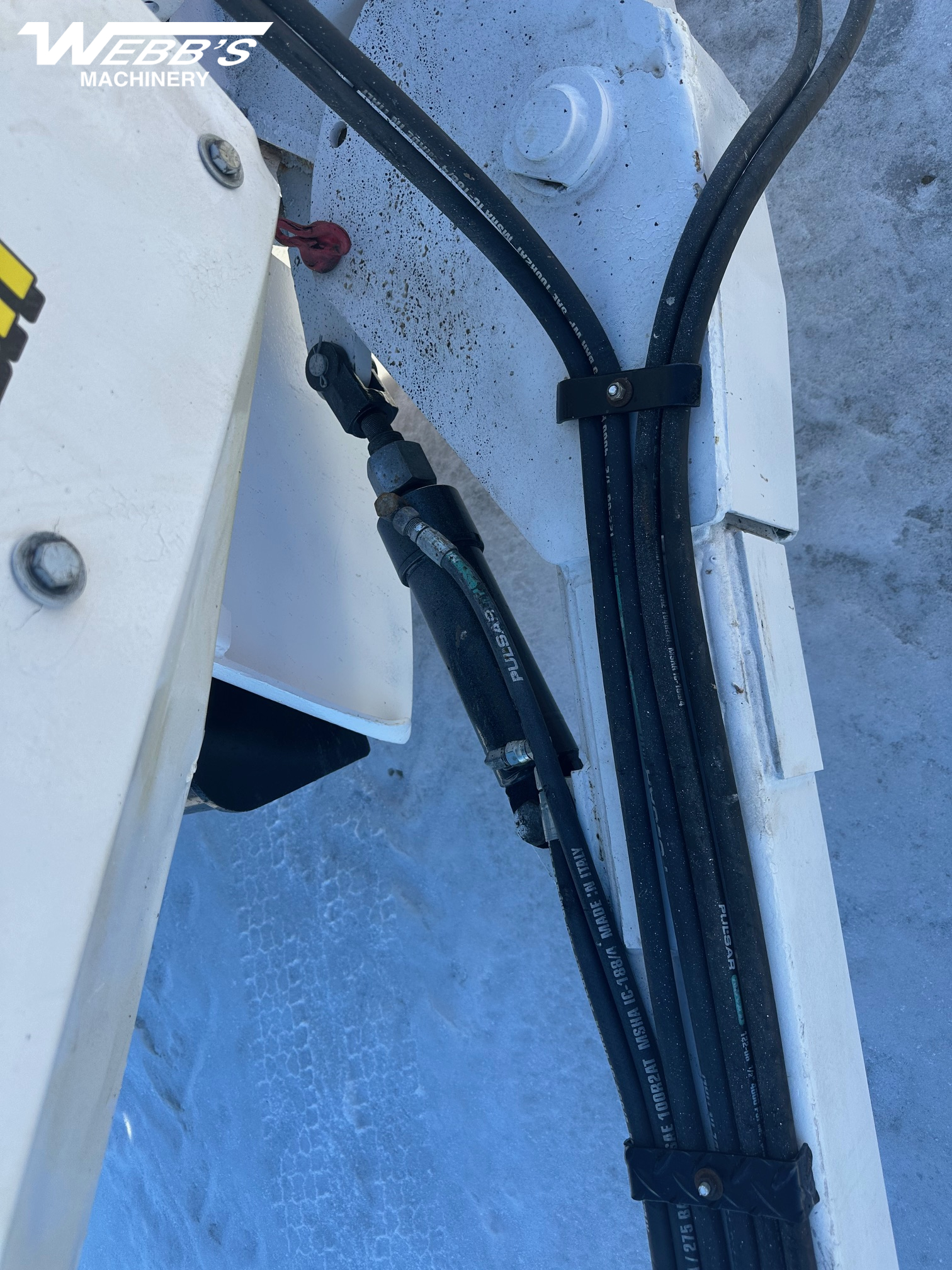 1988 Degelman RP7700 Rock Picker