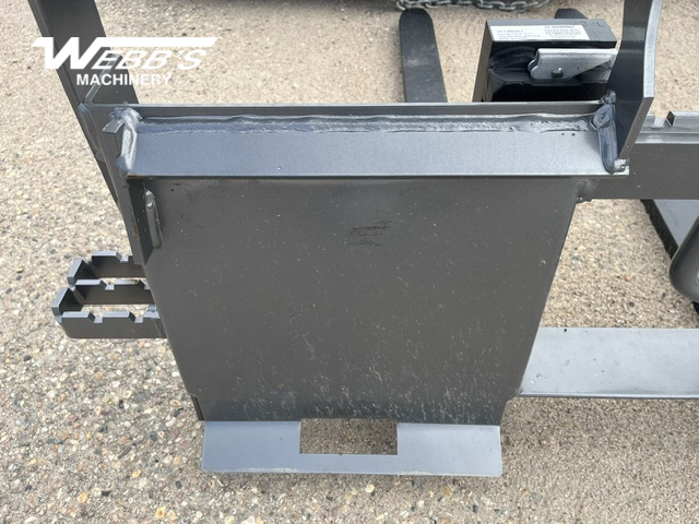 2026 New Holland 733CN43967FP Pallet Fork