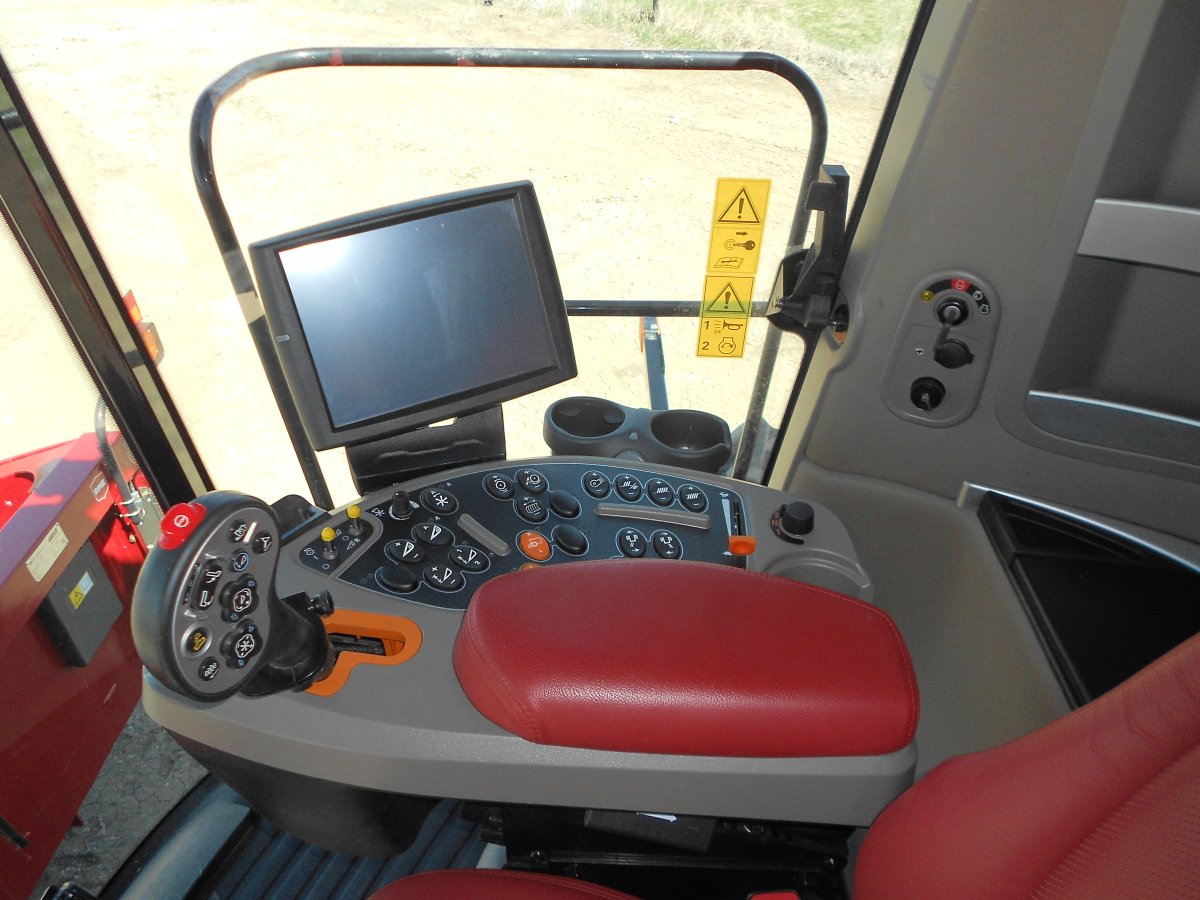 2021 Case 8250 Combine