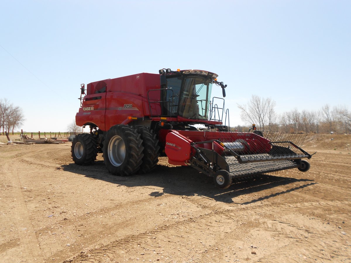 2021 Case 8250 Combine