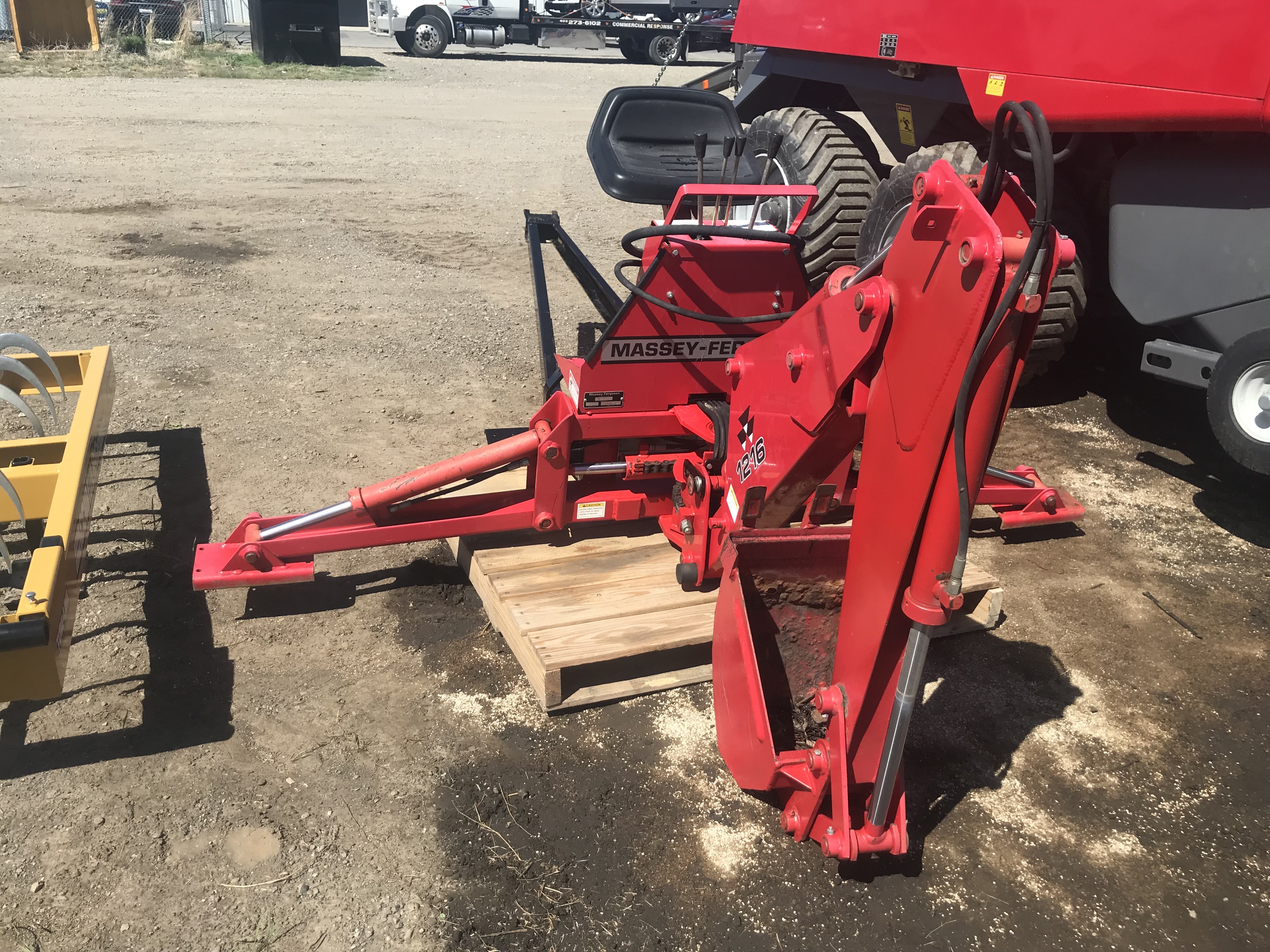 2000 Massey Ferguson 1216 Backhoe Attachment